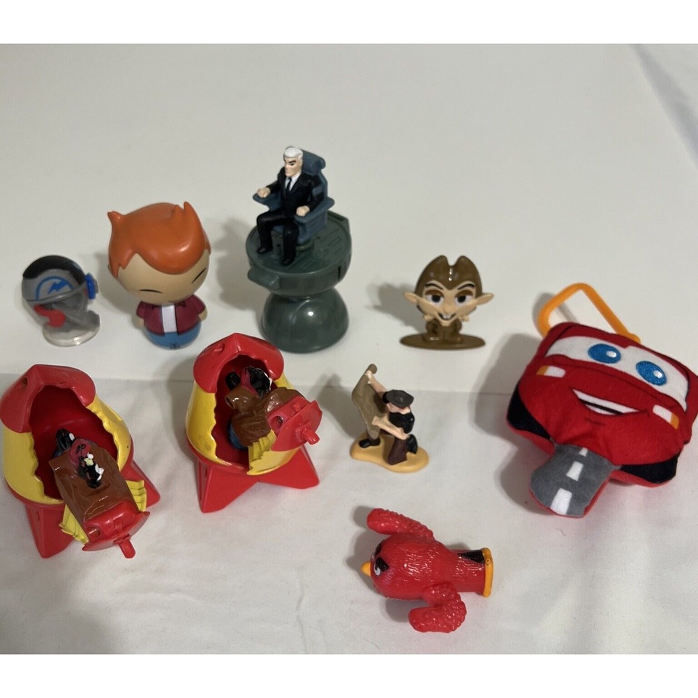Lot Of Small Toys Figurines Action~Modern, Funko , Lighting McQueen , 9 Total